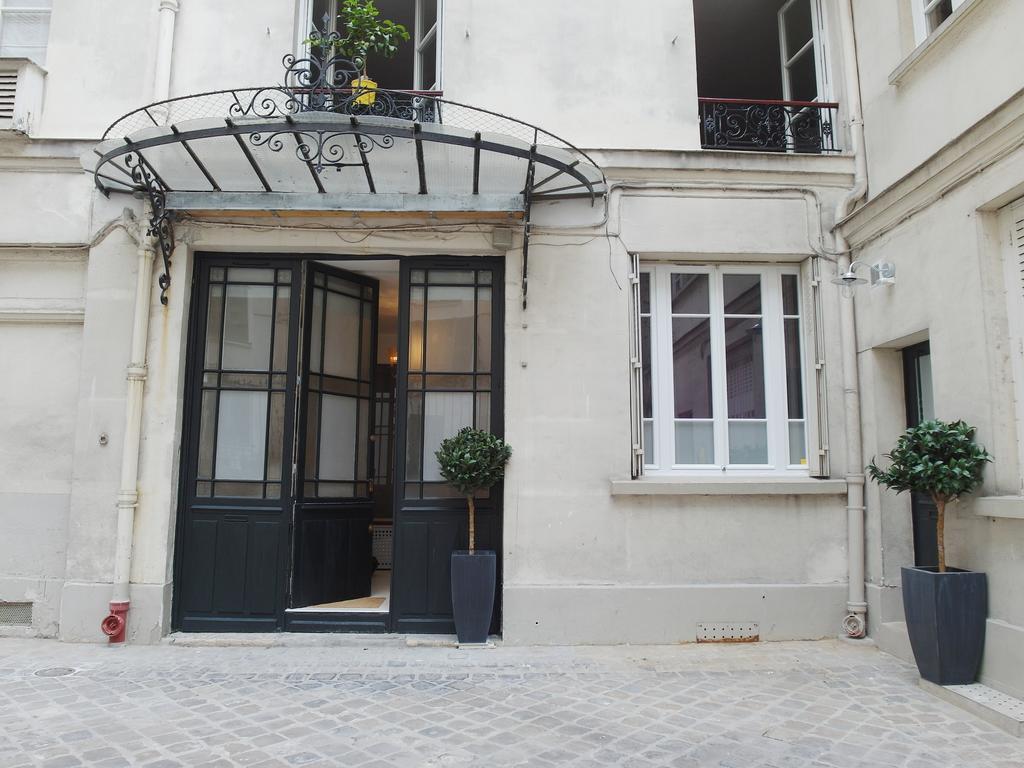 Saint Germain Cosy Chicsuites Париж Стая снимка